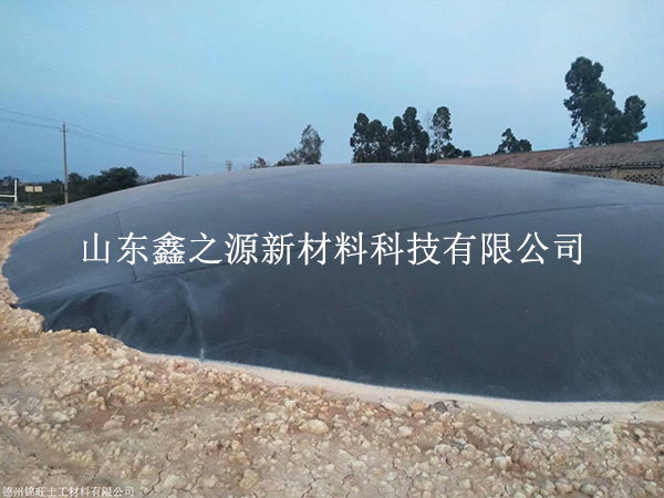 黑膜沼氣池建設完成前期該如何進行保養維護？